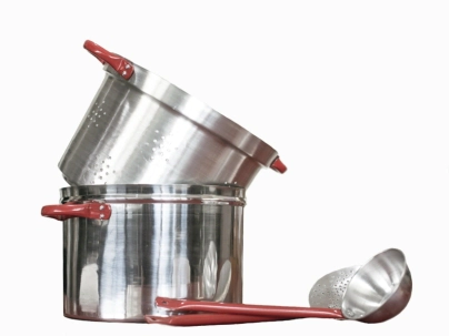 KIT OLLA Y COLADOR PROFESIONAL